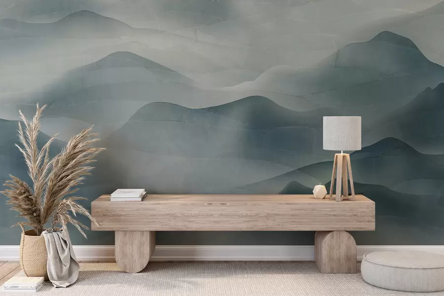 murales de pared Paisaje de montaña con colinas y niebla que crean una escena serena y atmosférica. w01254