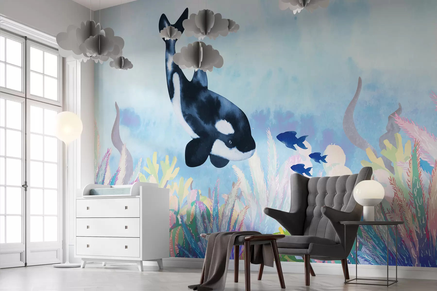 murales de pared papel pintado infantil gran ballena orca en estilo acuarela sobre fondo azul pálido de mar y algas w01050