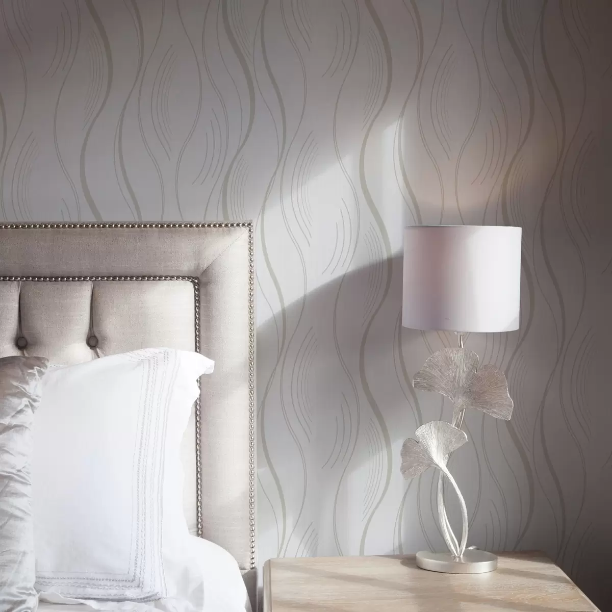 Papel pintado Líneas onduladas con trazos adicionales en estilo moderno a00482