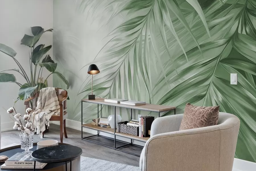 murales de pared Hojas de palmera con tonos verdes, fondo con textura ligera y colores suaves, elegante estilo tropical w09475v2