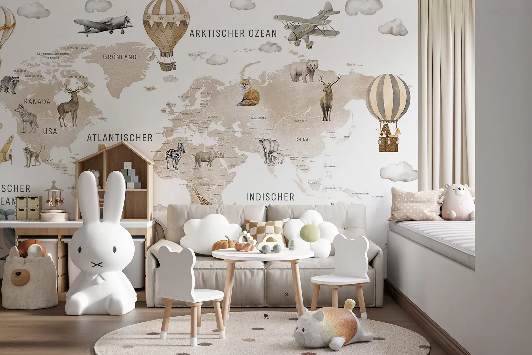 murales de pared Mapa de estilo acuarela para niños con animales y globos aerostáticos. Idioma alemán. Color beige. c00001dev2