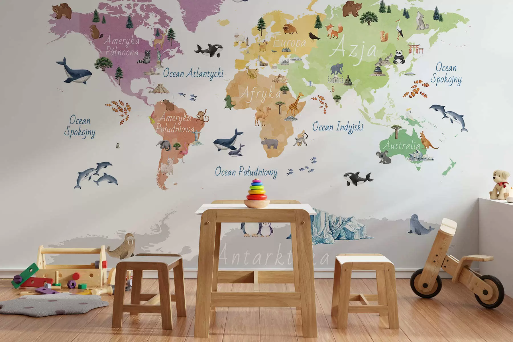 murales de pared Un mapa a color con estilo de acuarela en el que aparecen animales, plantas y elementos arquitectónicos. Rótulos en polaco c00009pl